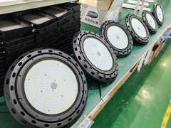 Черный цвет тела Снижаемая высокая подводная светодиодная подсветка для НЛО